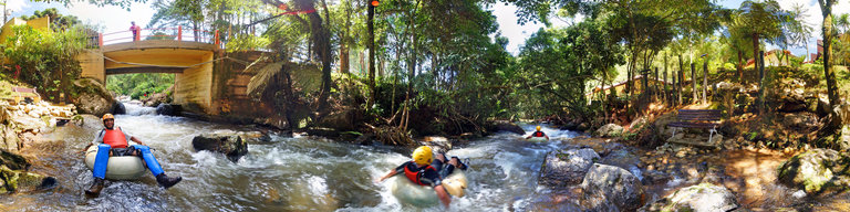 Boia Cross no Rio Capivavari em Goncalves by Luciano Correa